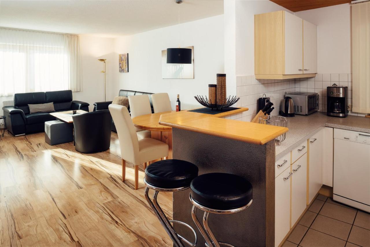 Ideal Apartment *