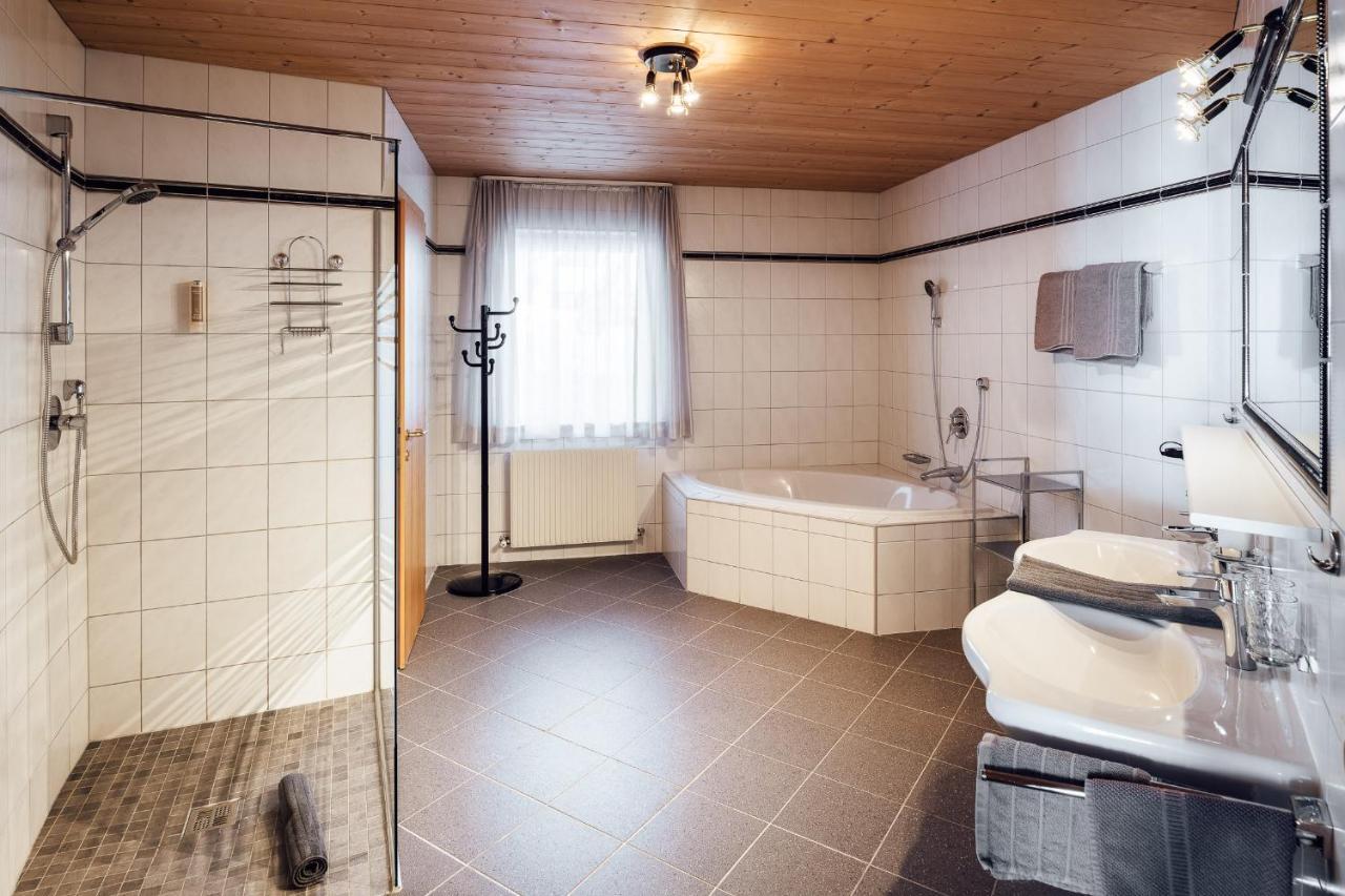 Ideal Apartment *